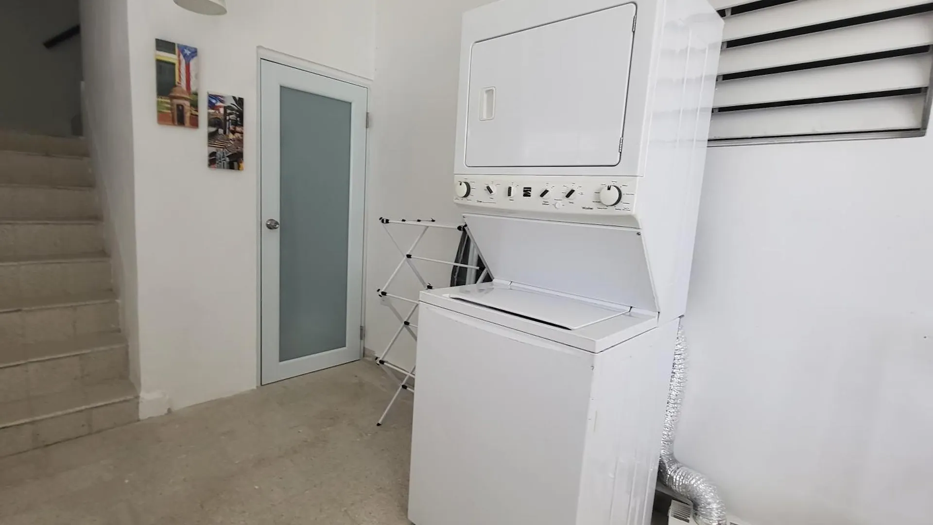 Nueva Villa Apartment